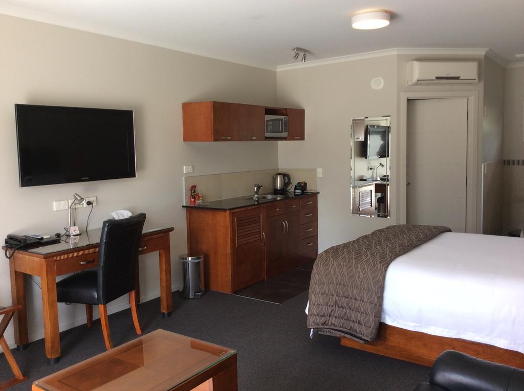 City Corporate Motor Inn Палмерстън Норт Стая снимка