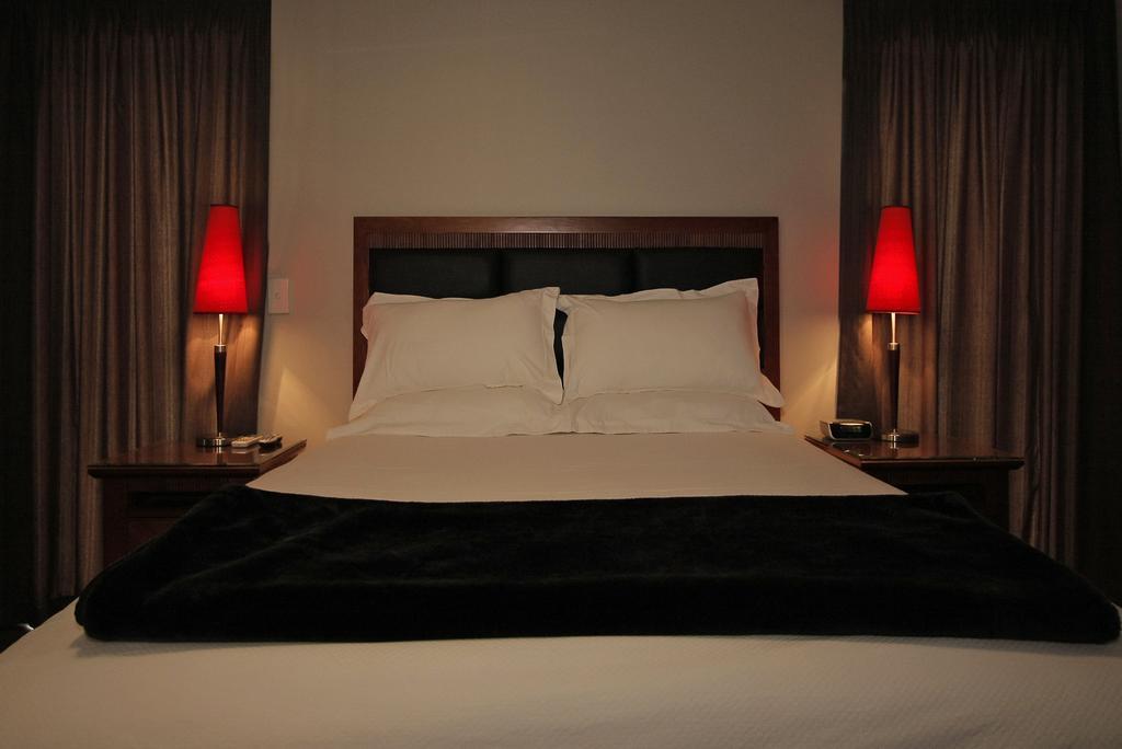 City Corporate Motor Inn Палмерстън Норт Екстериор снимка